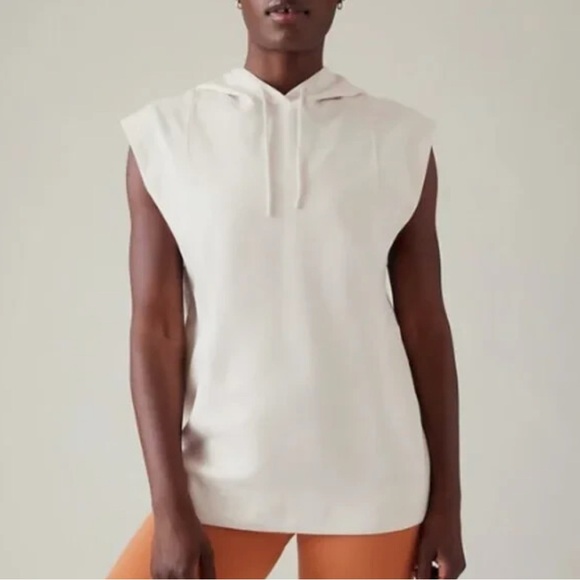 Athleta Tops - Athleta Cream Sleeveless Muscle Tee Hoodie